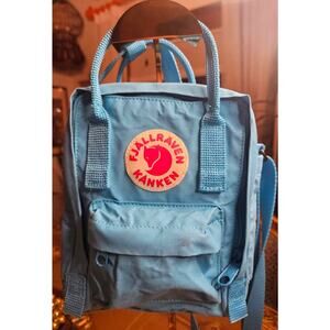 Fjällräven Kånken Mini Crossbody – Turquoise Blue, Rugged & Whimsical